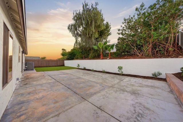 6942 Turnbridge Way, San Diego, CA 92119