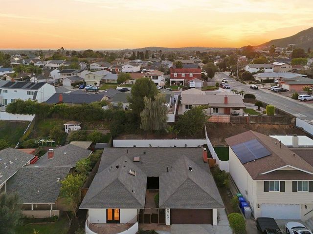 6942 Turnbridge Way, San Diego, CA 92119
