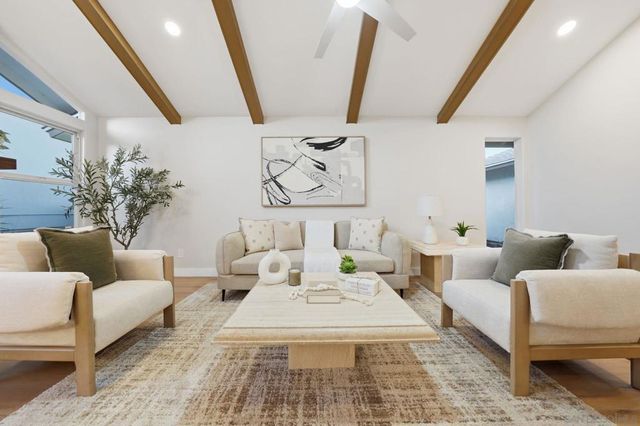 6942 Turnbridge Way, San Diego, CA 92119