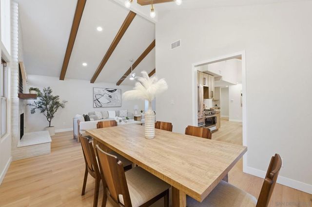 6942 Turnbridge Way, San Diego, CA 92119