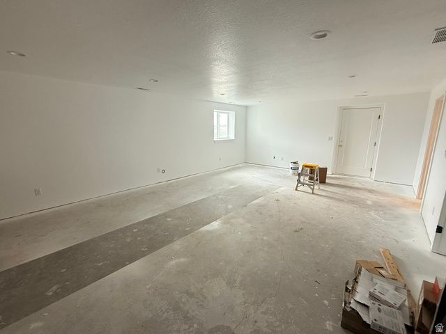 5957 W 4700 S, Hooper, UT 84315