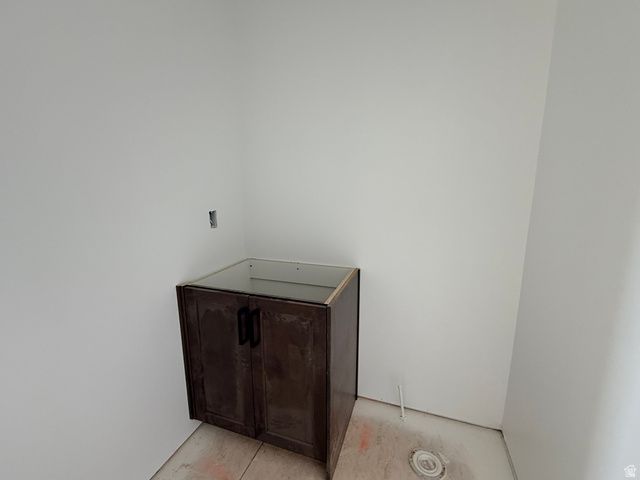 5957 W 4700 S, Hooper, UT 84315