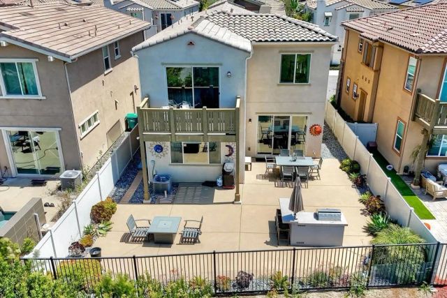 1254 Via Candelas, Oceanside, CA 92056
