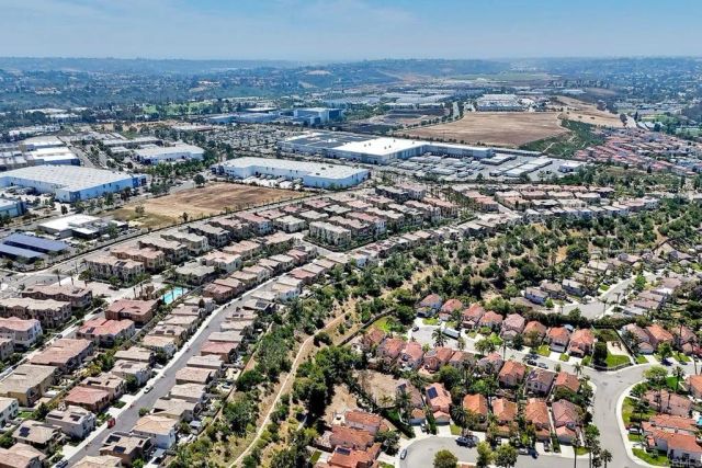 1254 Via Candelas, Oceanside, CA 92056