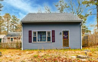 5 Evergreen Street, South Yarmouth, MA 02664