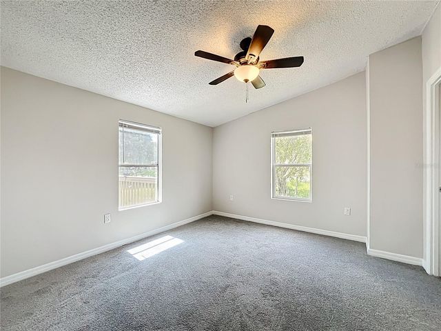 5268 ROCK DOVE LOOP, Lakeland, FL 33810