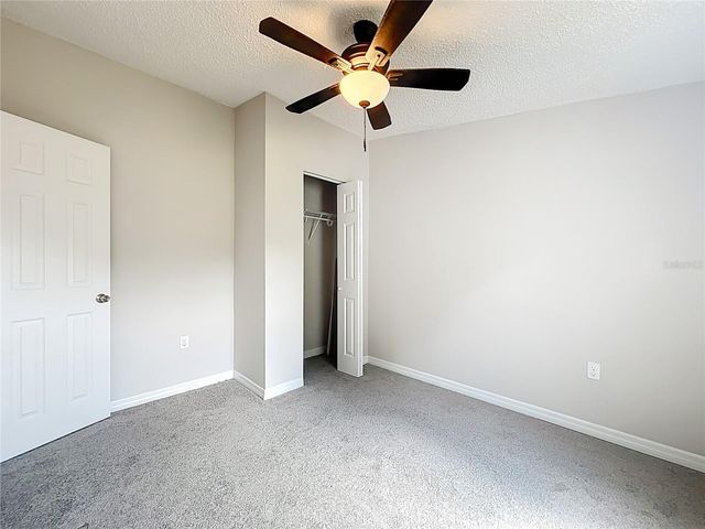 5268 ROCK DOVE LOOP, Lakeland, FL 33810