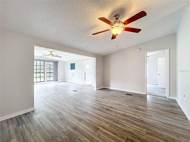 5268 ROCK DOVE LOOP, Lakeland, FL 33810