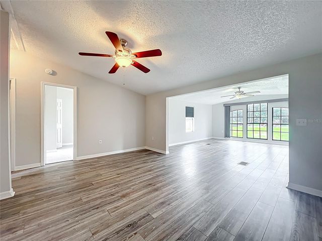 5268 ROCK DOVE LOOP, Lakeland, FL 33810