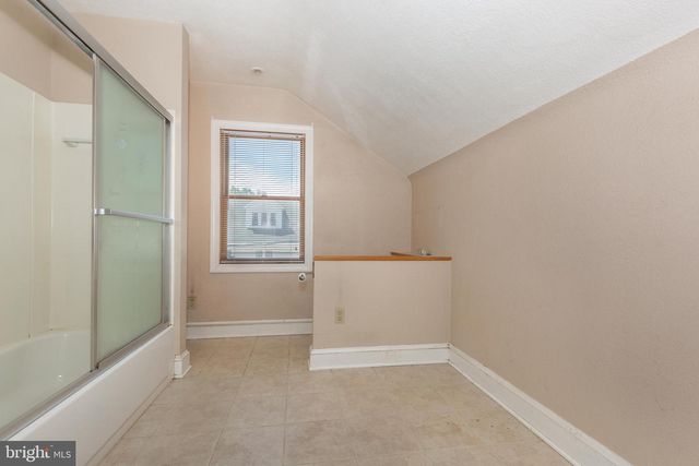 4928 LEEDS AVE, Baltimore, MD 21227