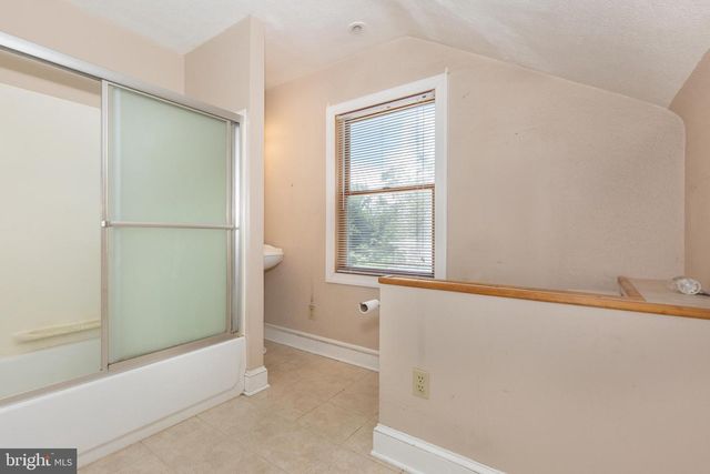 4928 LEEDS AVE, Baltimore, MD 21227