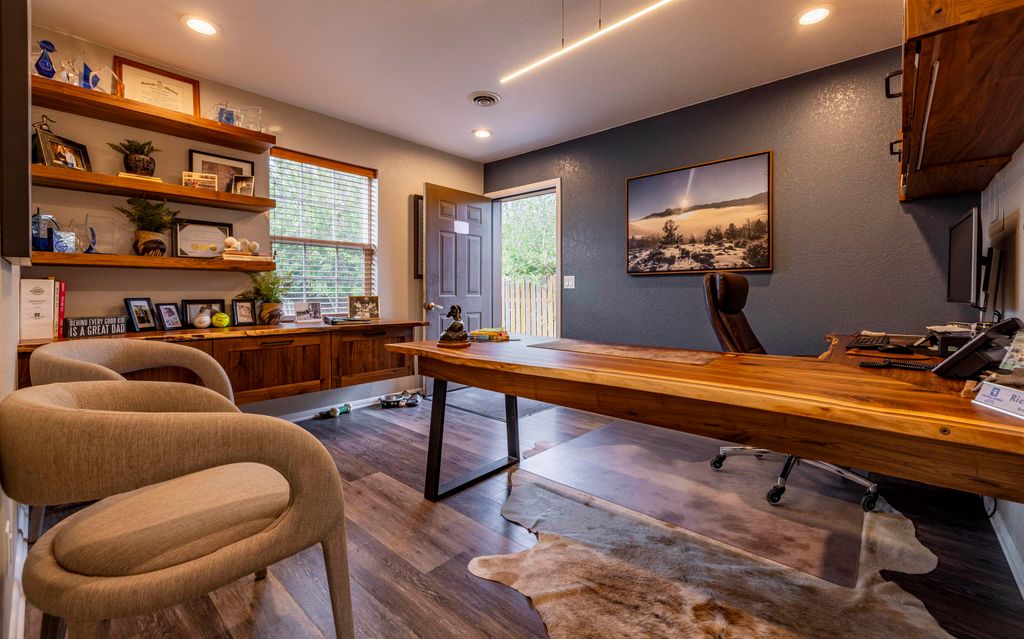 802 Canyon Ave, Cody, WY 82414 photo 19