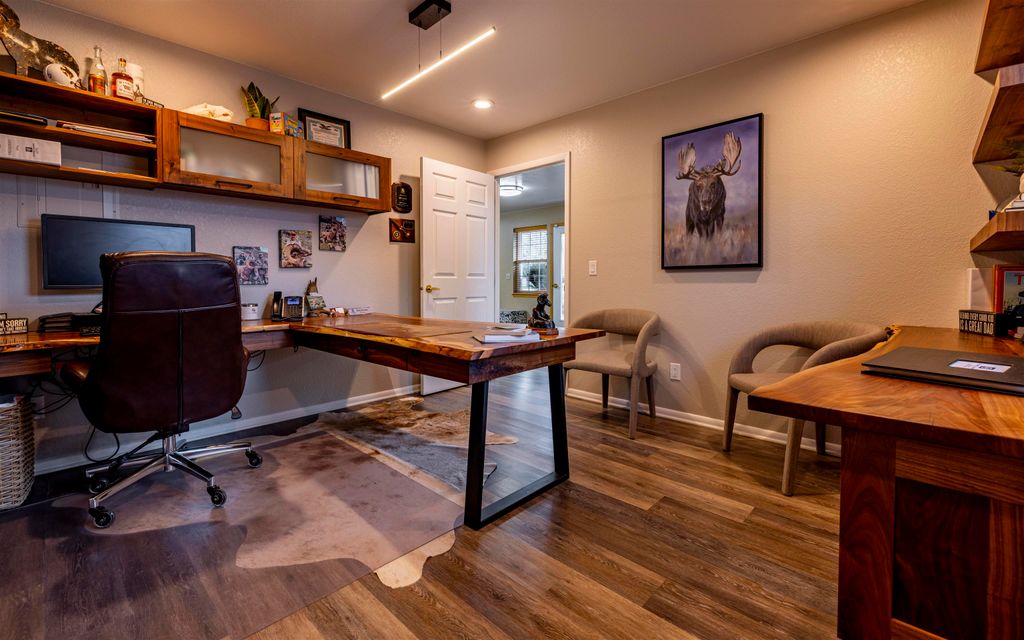 802 Canyon Ave, Cody, WY 82414 photo 20