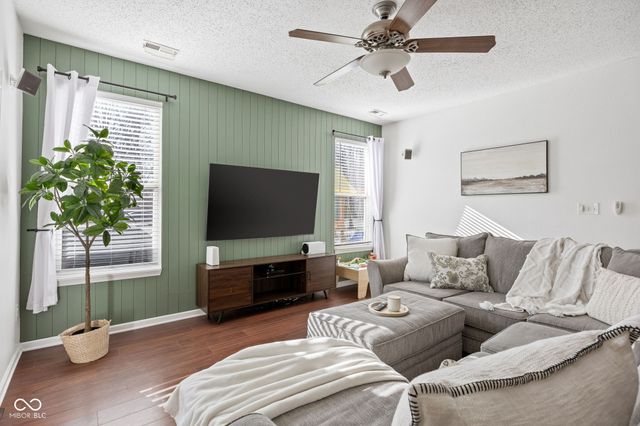 7811 Meadow Rue Road, Noblesville, IN 46062