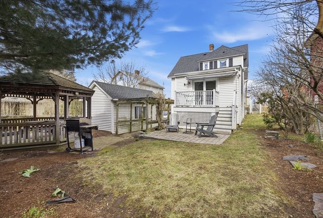 202 Kendrick Ave, Quincy, MA 02169