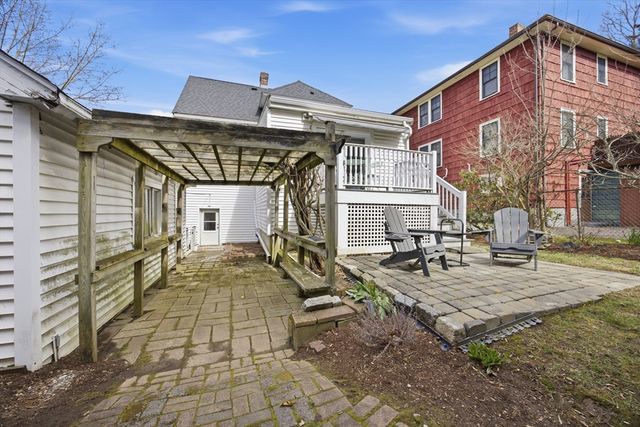 202 Kendrick Ave, Quincy, MA 02169