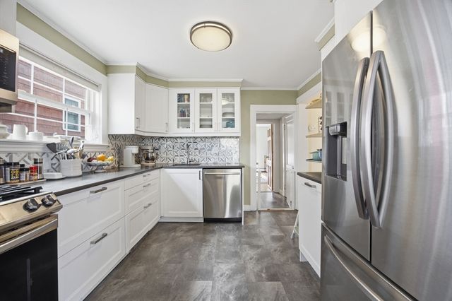 202 Kendrick Ave, Quincy, MA 02169