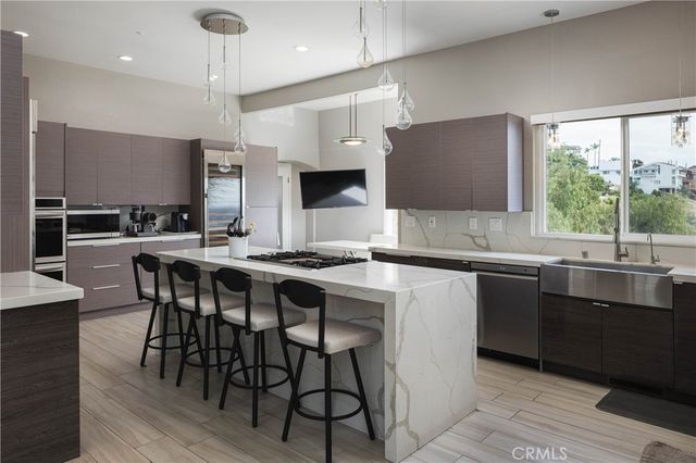 12286 Circula Panorama, North Tustin, CA 92705