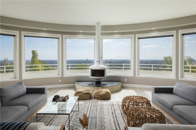 12286 Circula Panorama, North Tustin, CA 92705