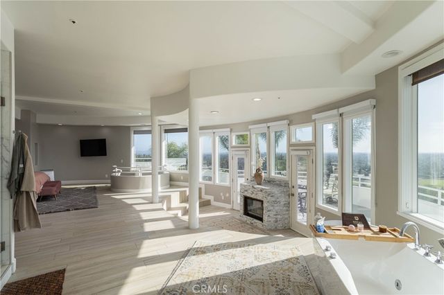 12286 Circula Panorama, North Tustin, CA 92705