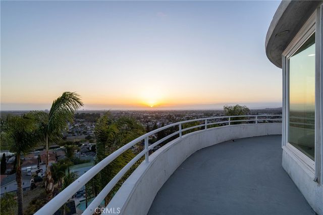 12286 Circula Panorama, North Tustin, CA 92705
