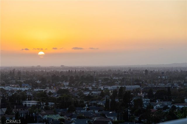 12286 Circula Panorama, North Tustin, CA 92705