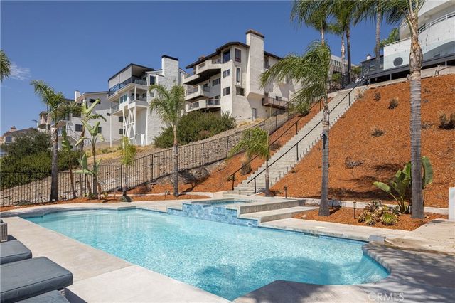 12286 Circula Panorama, North Tustin, CA 92705