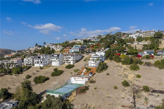 12286 Circula Panorama, North Tustin, CA 92705