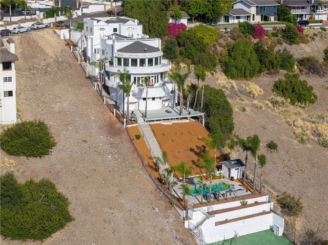 12286 Circula Panorama, North Tustin, CA 92705