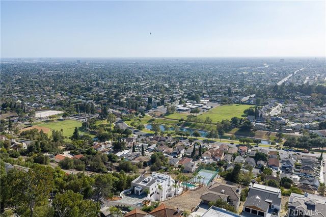 12286 Circula Panorama, North Tustin, CA 92705