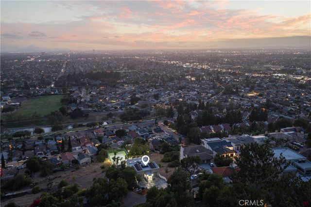 12286 Circula Panorama, North Tustin, CA 92705