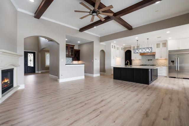 32726 Tall Oaks Way, Magnolia, TX 77354