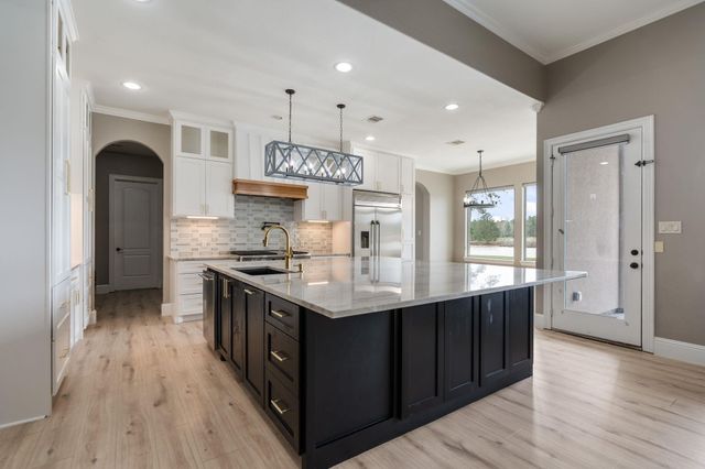 32726 Tall Oaks Way, Magnolia, TX 77354