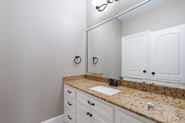 32726 Tall Oaks Way, Magnolia, TX 77354