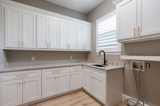 32726 Tall Oaks Way, Magnolia, TX 77354