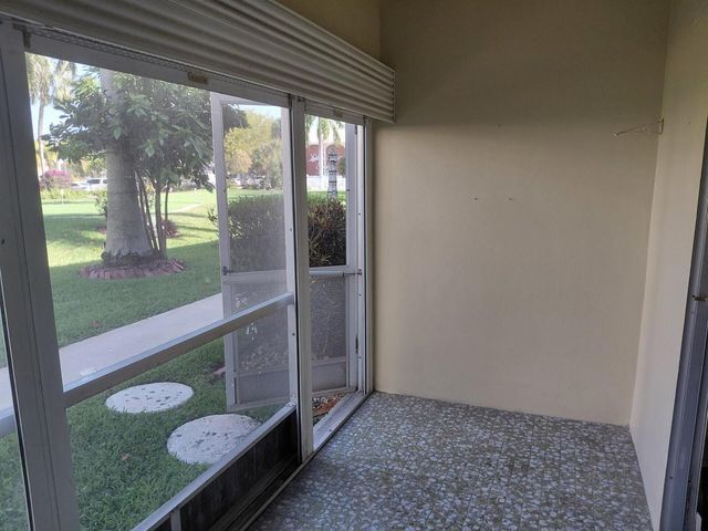 1951 NE 39th Street 127, Lighthouse Point, FL 33064
