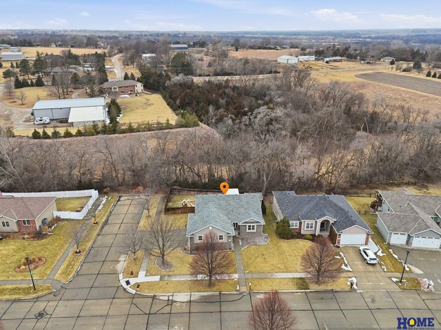 1823 SW 38th Street, Lincoln, NE 68522