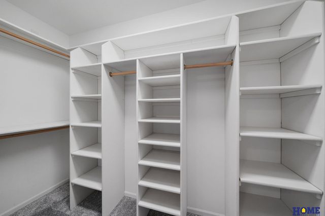 1823 SW 38th Street, Lincoln, NE 68522