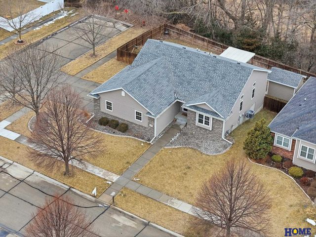 1823 SW 38th Street, Lincoln, NE 68522