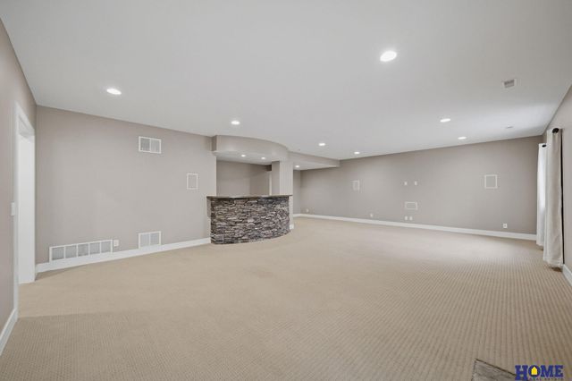 1823 SW 38th Street, Lincoln, NE 68522