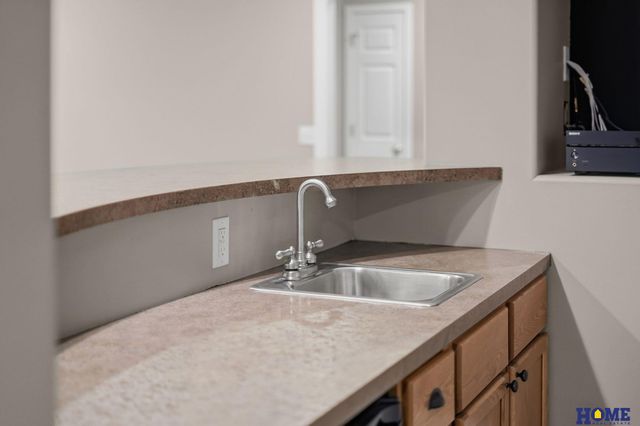 1823 SW 38th Street, Lincoln, NE 68522