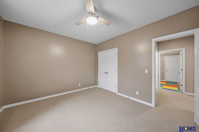 1823 SW 38th Street, Lincoln, NE 68522