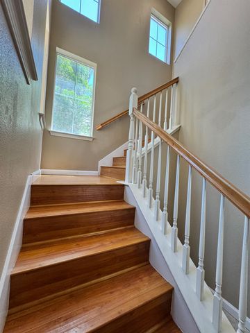 188 S Pacifico St, Tracy, CA 95391