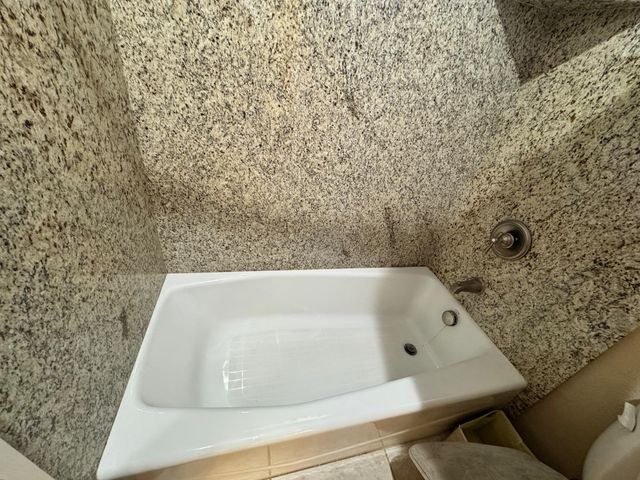 188 S Pacifico St, Tracy, CA 95391