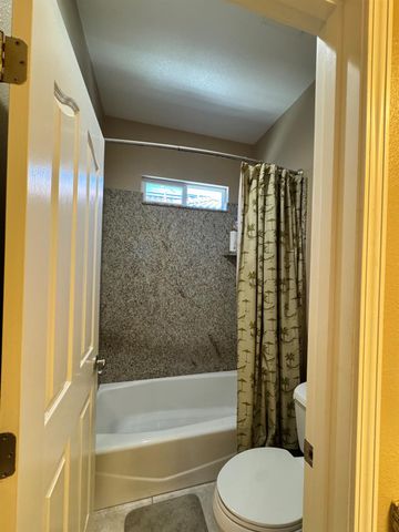 188 S Pacifico St, Tracy, CA 95391