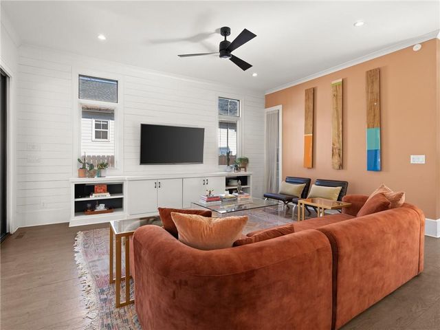 109 Hood Circle, Decatur, GA 30030