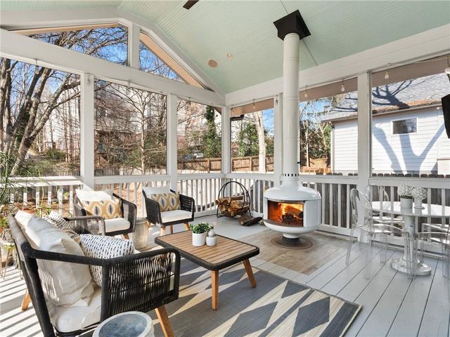 109 Hood Circle, Decatur, GA 30030