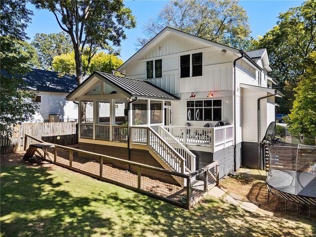 109 Hood Circle, Decatur, GA 30030