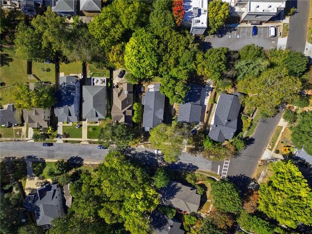 109 Hood Circle, Decatur, GA 30030