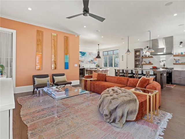 109 Hood Circle, Decatur, GA 30030